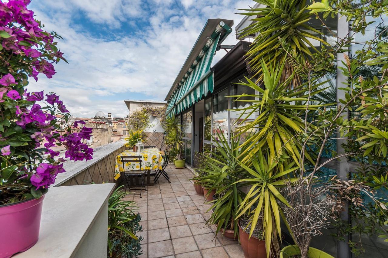 Ferienwohnung Relais Old Naples From A Terrace Exterior foto
